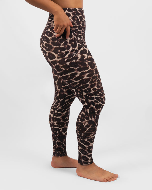 Malli 163 cm, koko S
