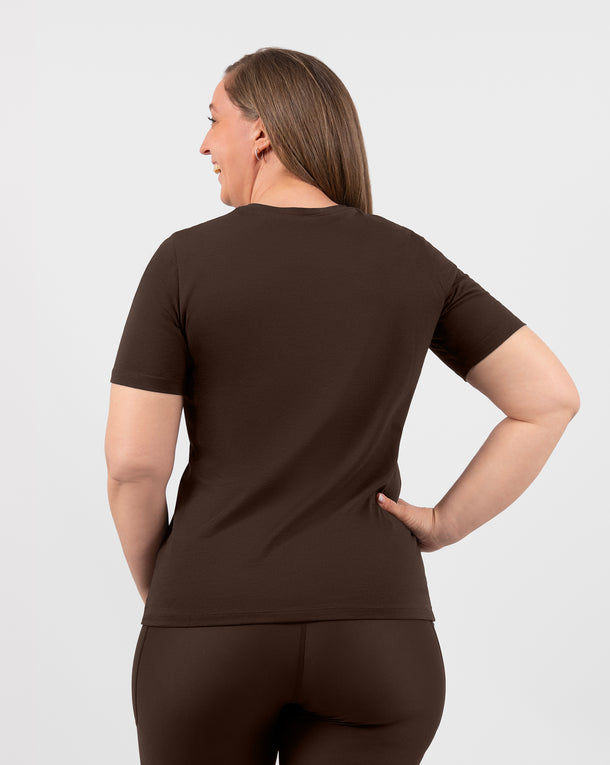 Malli 175 cm, koko M