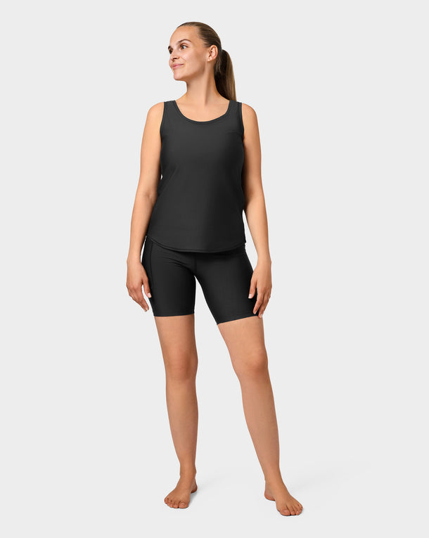 Malli 168 cm, koko S