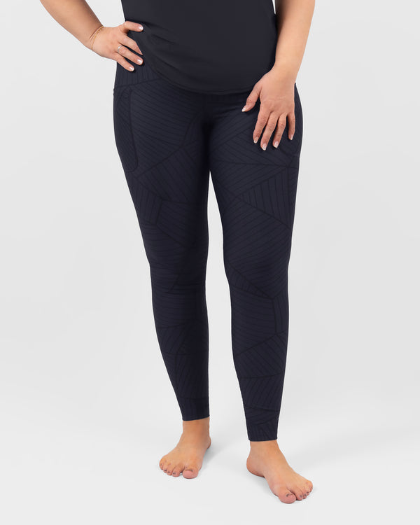 Malli 175 cm, koko M