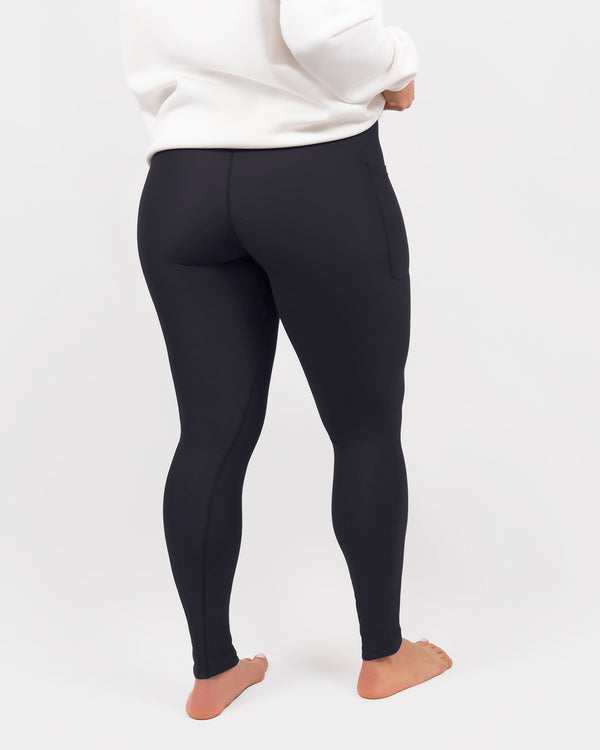 Malli 163 cm, koko S