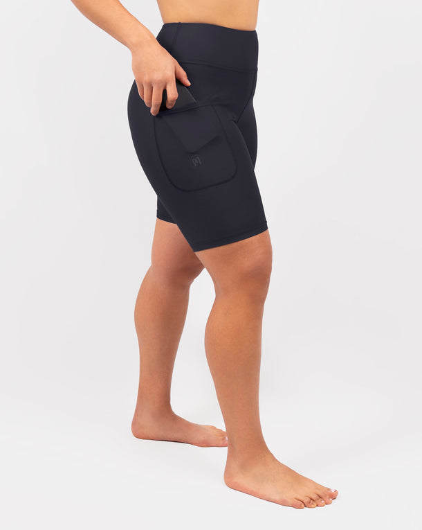 Malli 163 cm, koko S