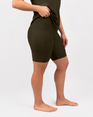 Malli 163 cm, koko S