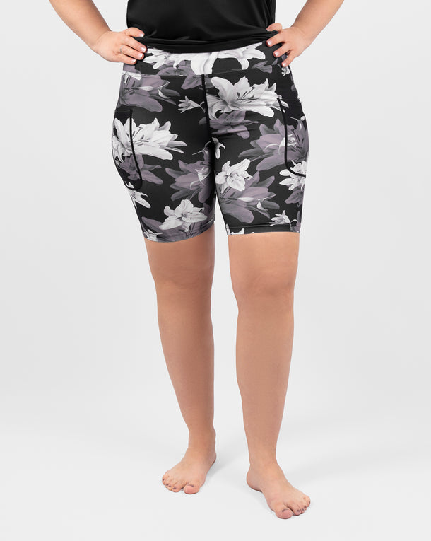 Malli 175 cm, koko M