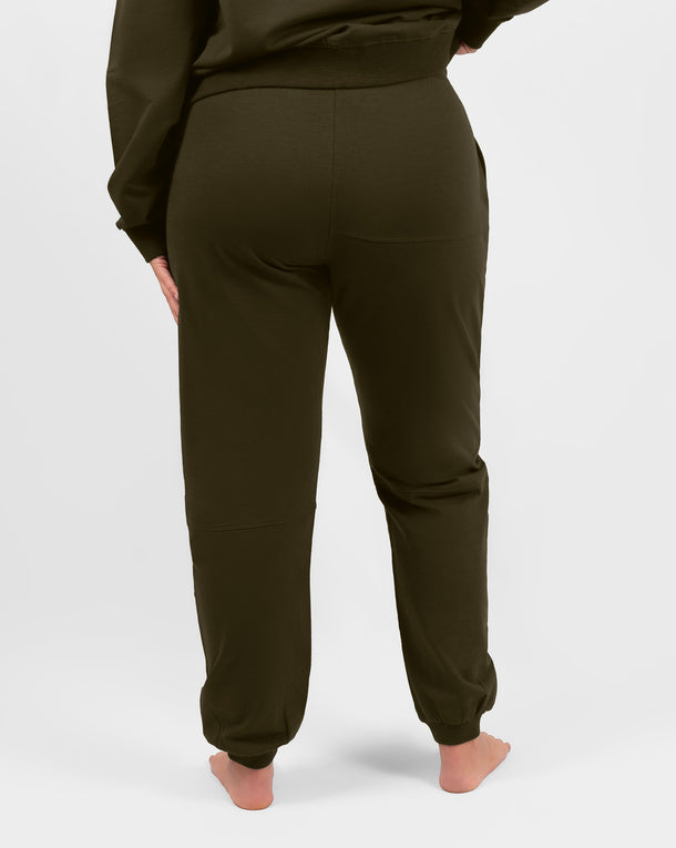 Malli 167 cm, koko M