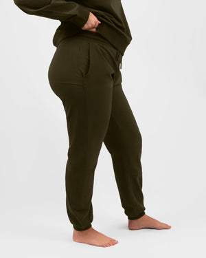 Malli 167 cm, koko M