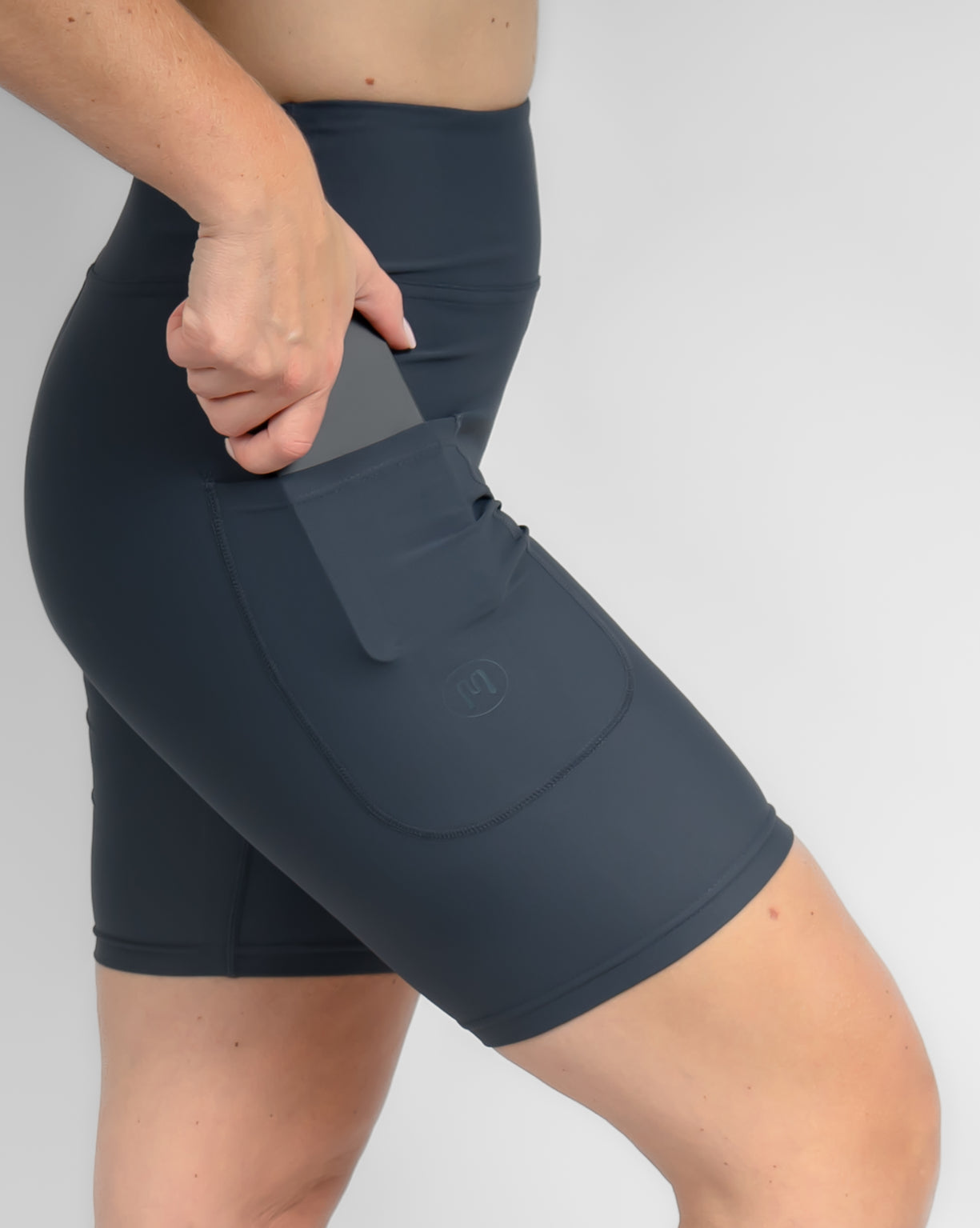 Malli 160 cm, koko S