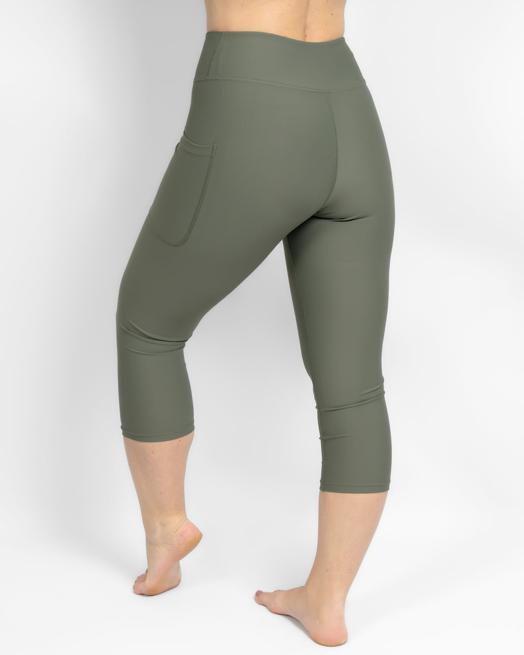 Signature Dusty Green Capri