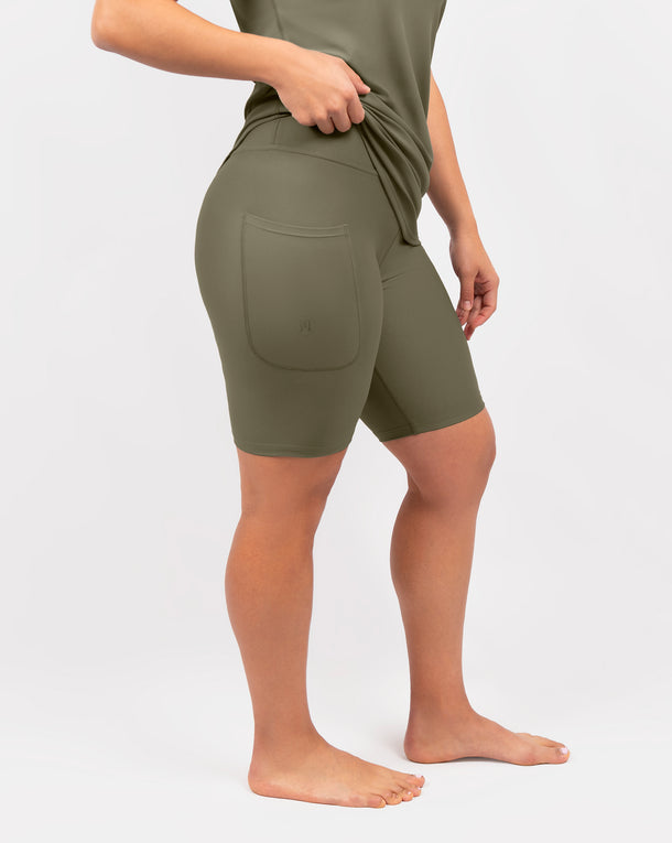 Malli 163 cm, koko S