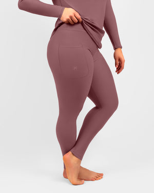 Malli 163 cm, koko S