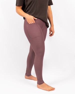 Malli 163 cm, koko S