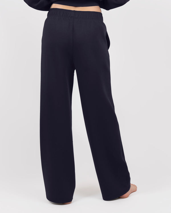 Malli 175 cm, koko XS