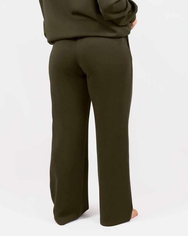 Malli 163 cm, koko S