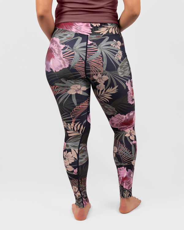 Malli 163 cm, koko S
