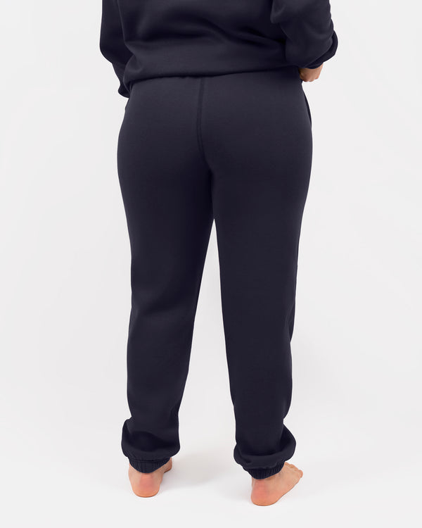 Malli 163 cm, koko S