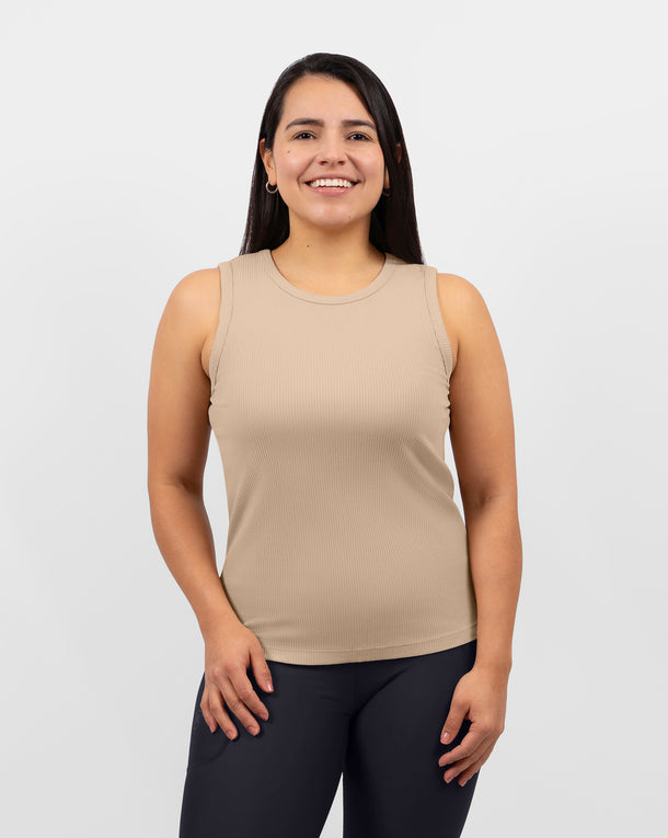 Malli 163 cm, koko S