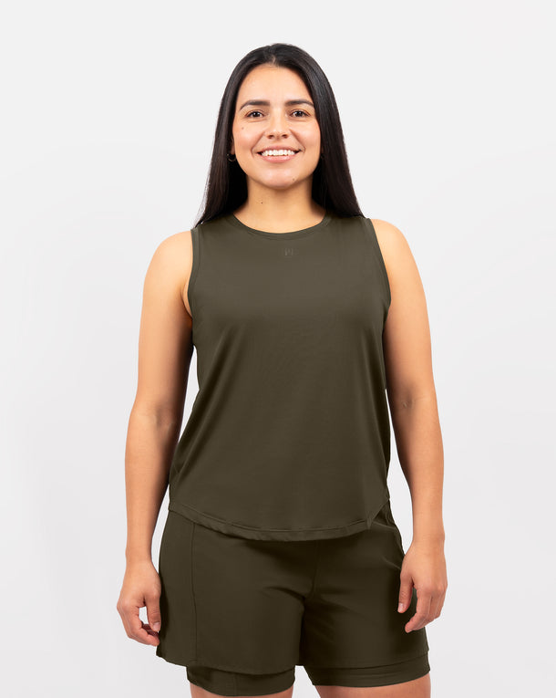 Malli 163 cm, koko S