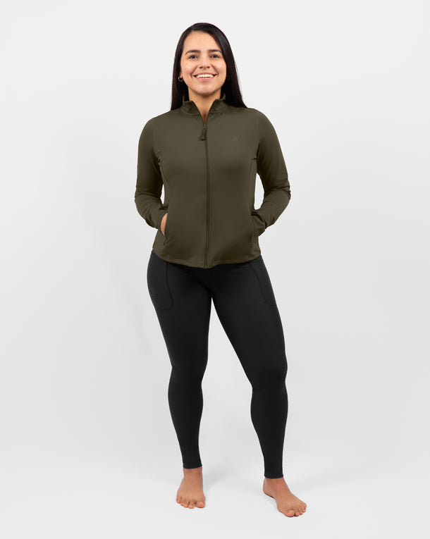 Malli 163 cm, koko S