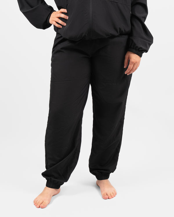 Malli 164 cm, koko M