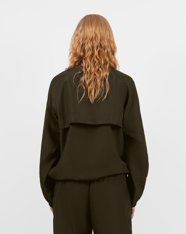 Malli 175 cm, koko S