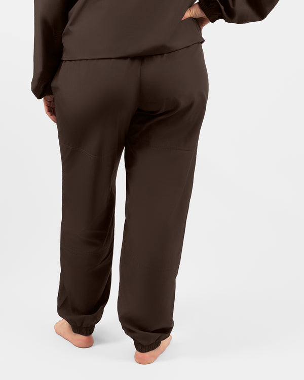 Malli 164 cm, koko M
