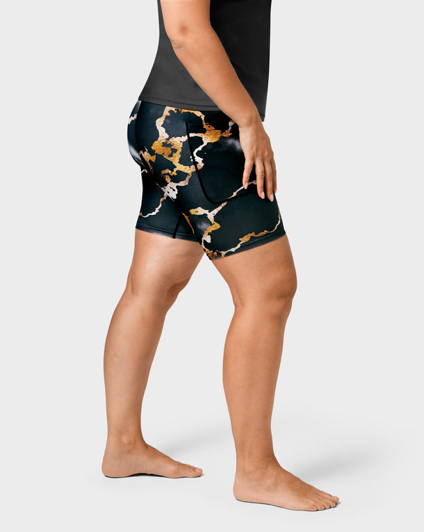 Malli 170 cm, koko M