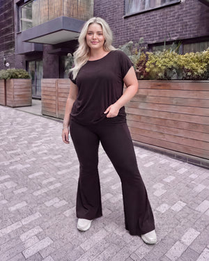 Malli 163 cm, koko XL