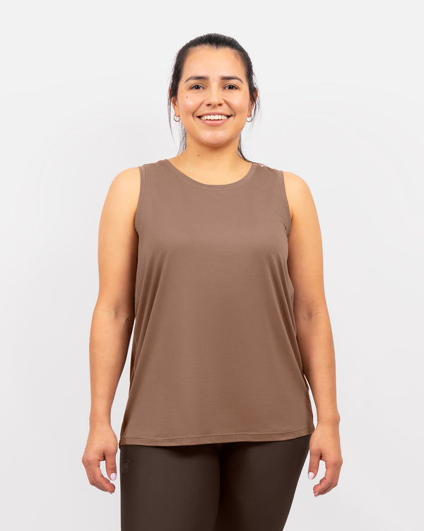 Malli 163 cm, koko S