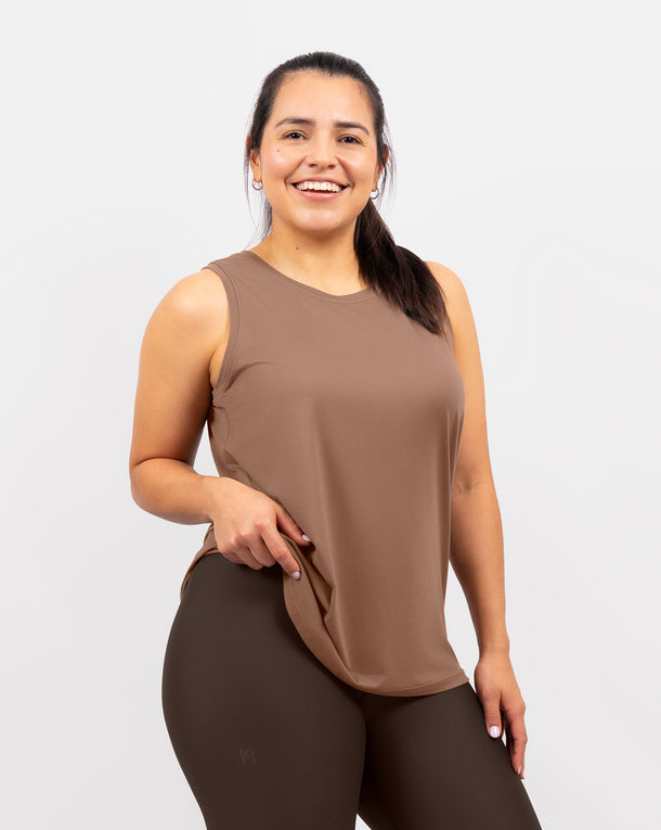Malli 163 cm, koko S