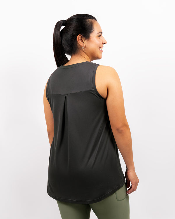 Malli 163 cm, koko S