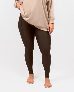 Malli 163 cm, koko S