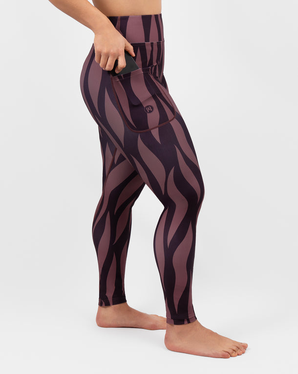Signature Motion Leggings