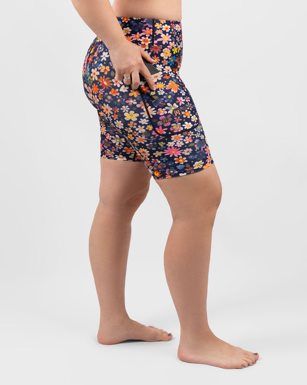 Malli 175 cm, koko M