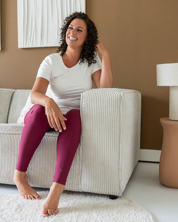 Signature Plum Leggings