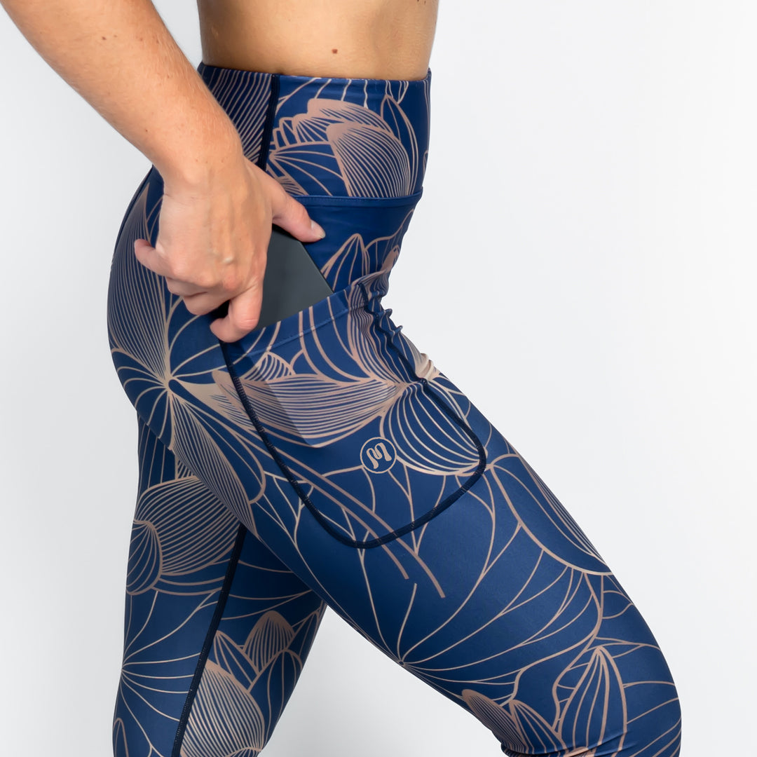 Signature Sapphire Leggings