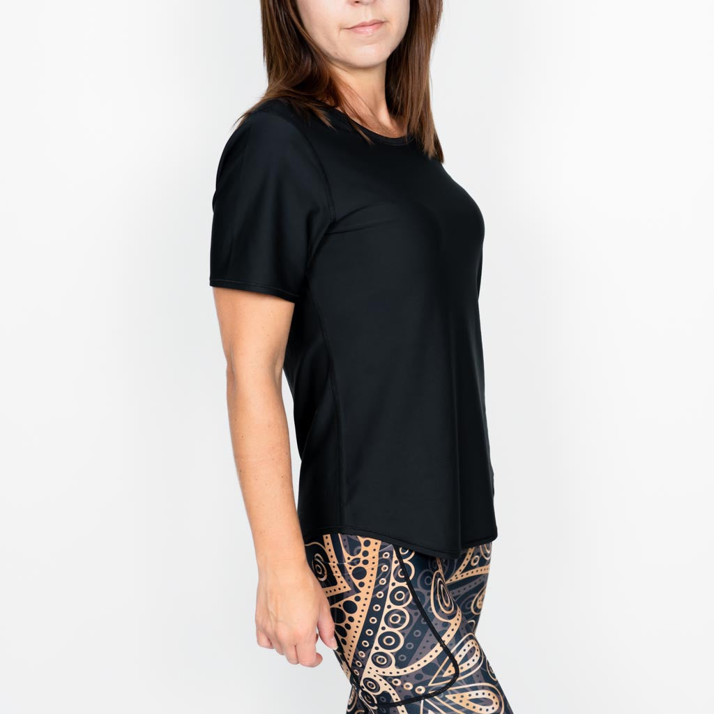 Vigga Fitted Black T-Shirt