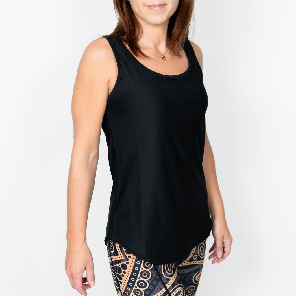 Vigga Fitted Black Top