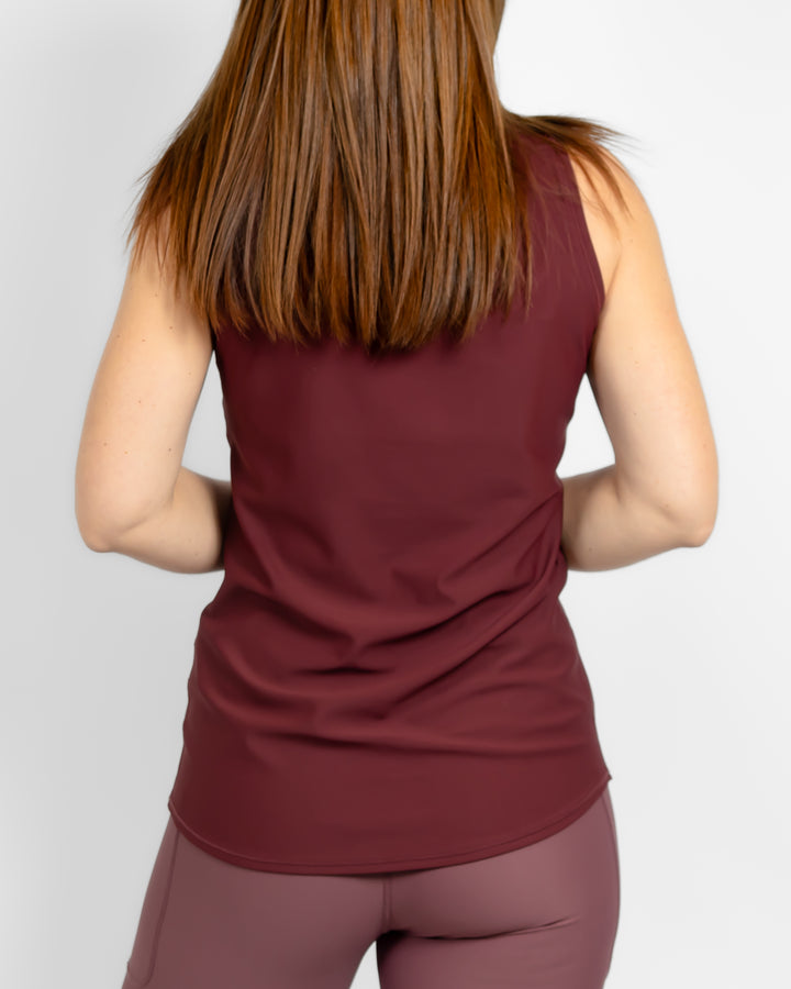 Vigga Fitted Deep Bordeaux Top