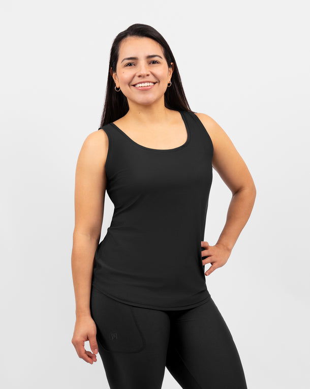 Malli 163 cm, koko S