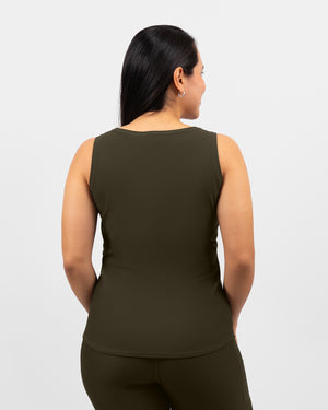 Malli 163 cm, koko S