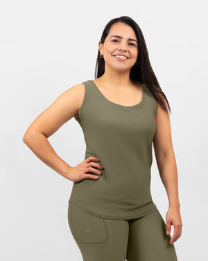 Malli 163 cm, koko S