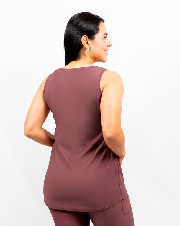 Malli 163 cm, koko S