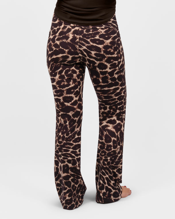 Malli 160 cm, koko S, Short