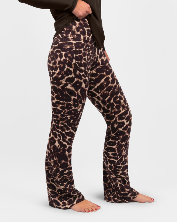 Malli 160 cm, koko S, Short
