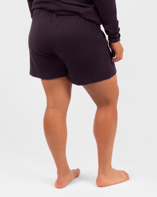 Malli 163 cm, koko S